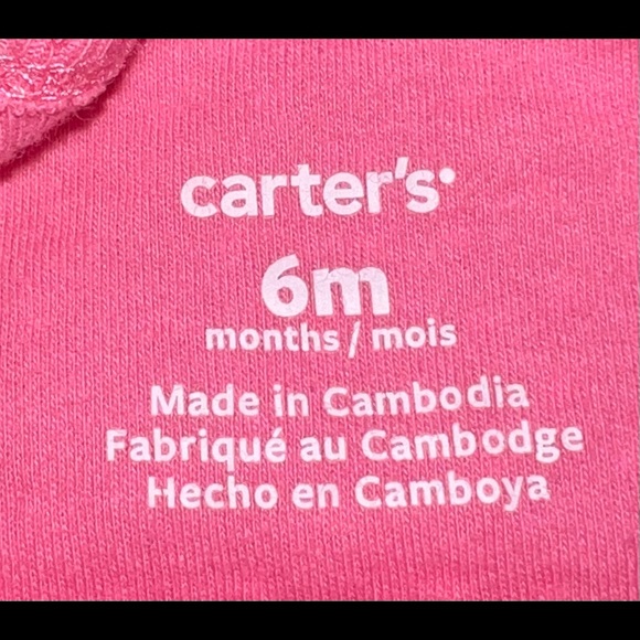 Carter’s Baby Girl Sleeper Footie Pajamas Size 6 Months - Picture 2 of 3